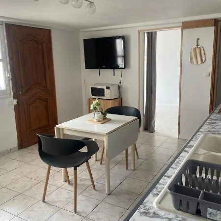 Appartement Avec Petit Jardin Bagneres-de-Bigorre Exterior photo
